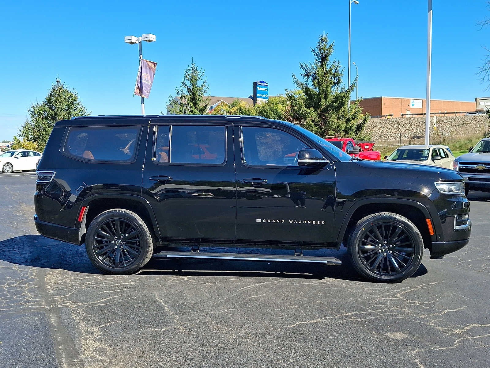 2022 Jeep Grand Wagoneer Series III