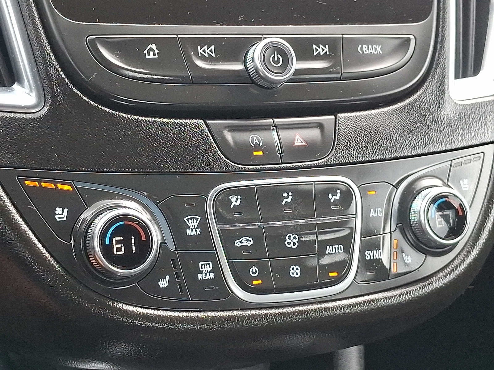 2024 Chevrolet Malibu 2LT