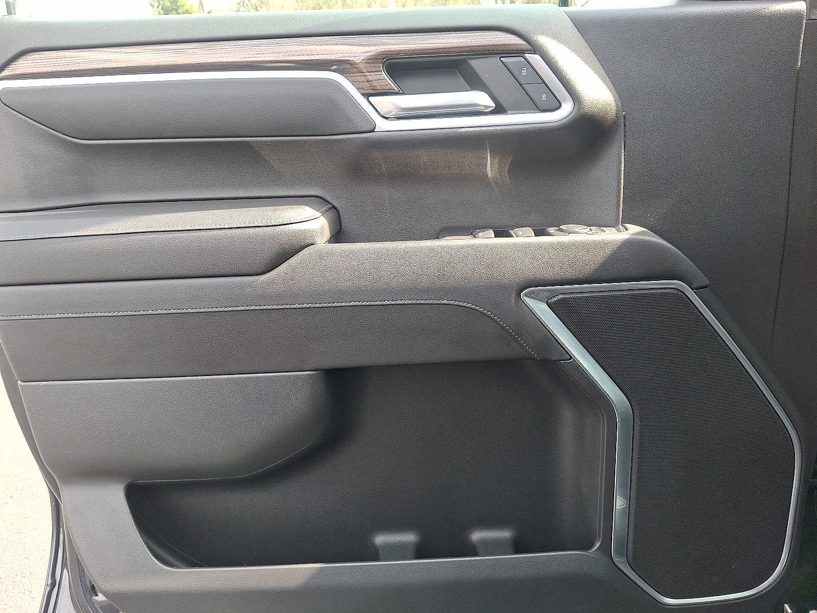 2022 Chevrolet Silverado 1500 LT (2FL)