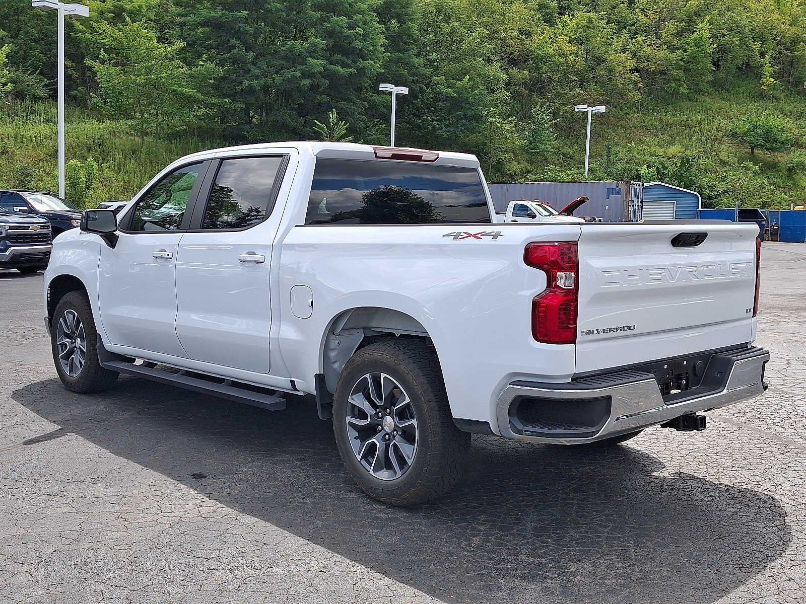 2024 Chevrolet Silverado 1500 LT (2FL)