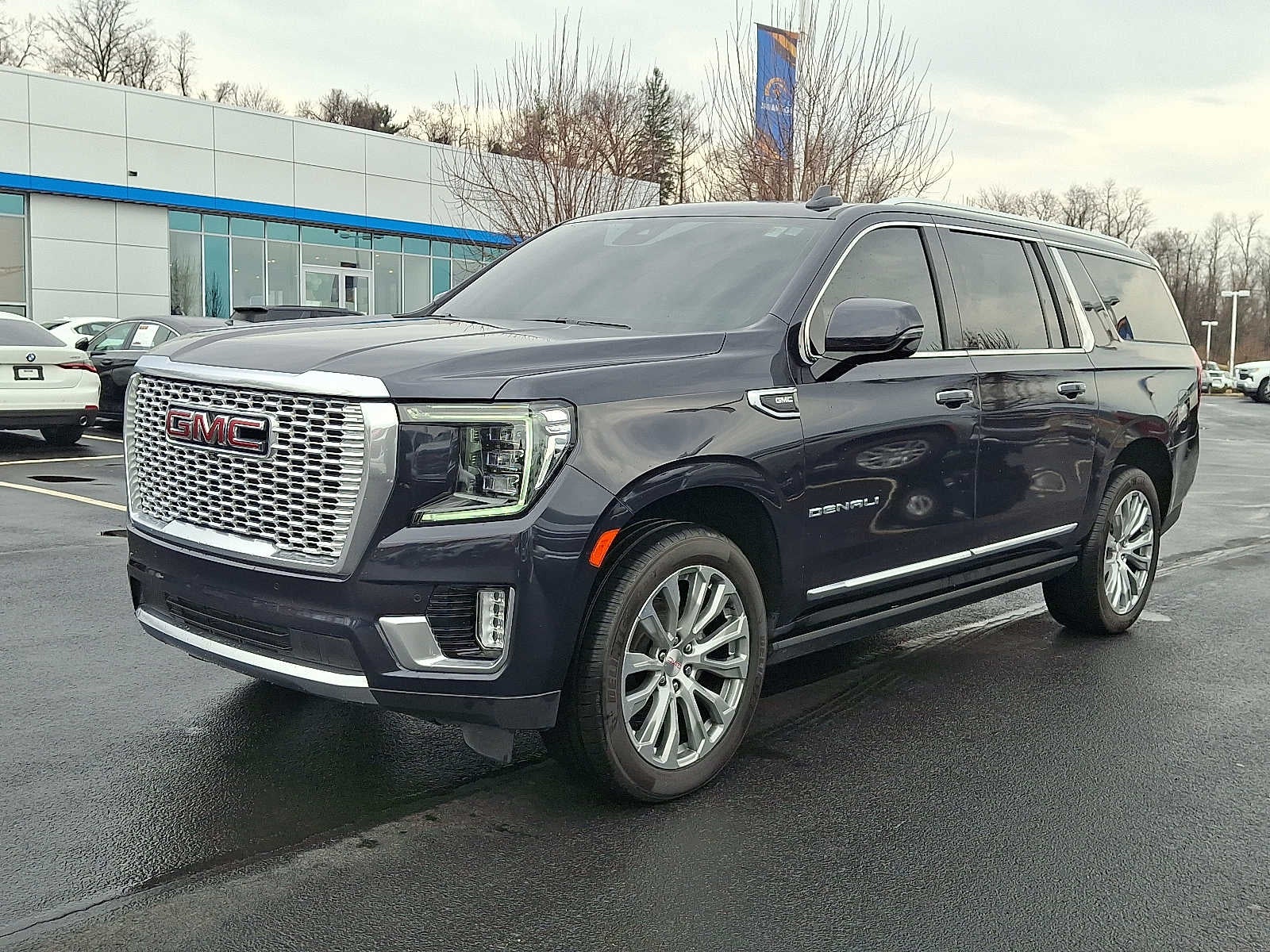 2023 GMC Yukon XL Denali