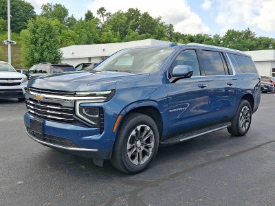 2025 Chevrolet Suburban LT