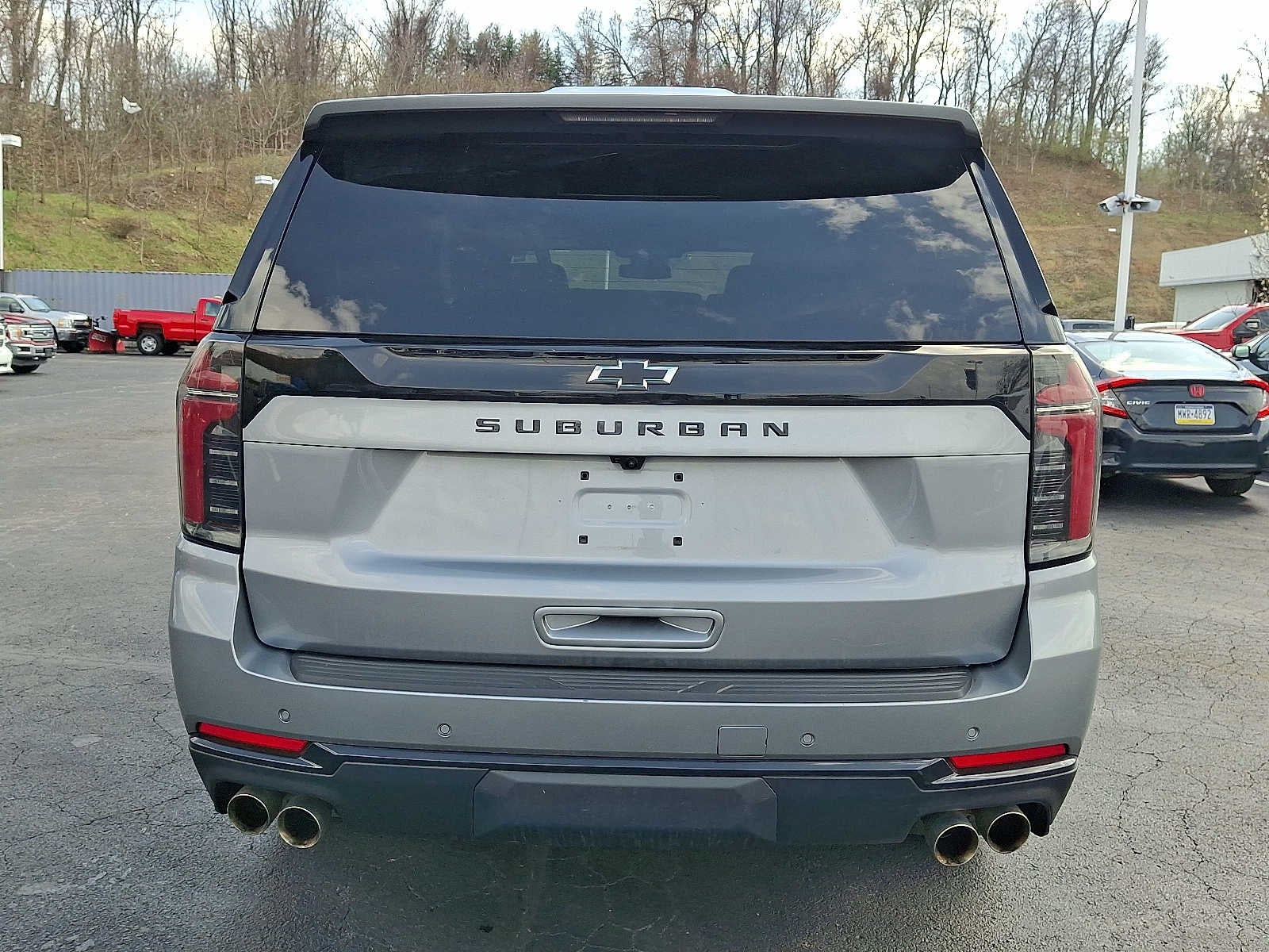 2025 Chevrolet Suburban Z71