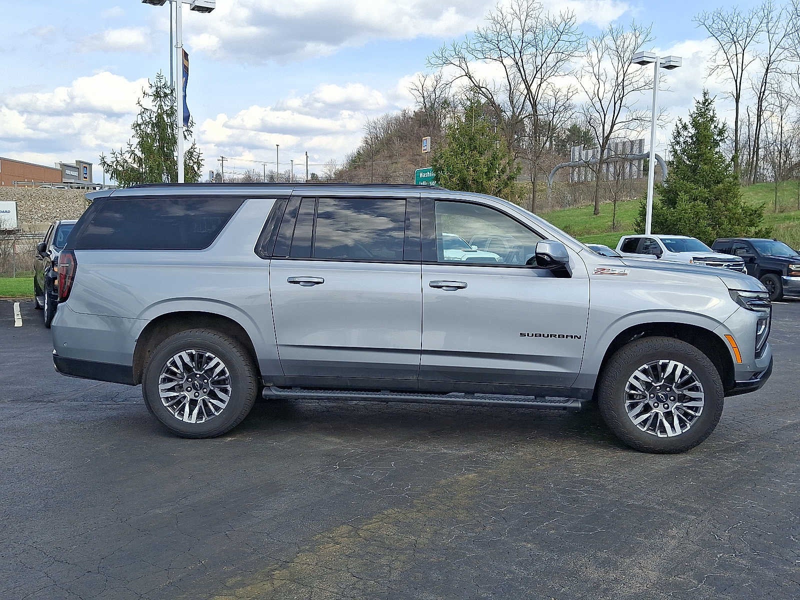 2025 Chevrolet Suburban Z71