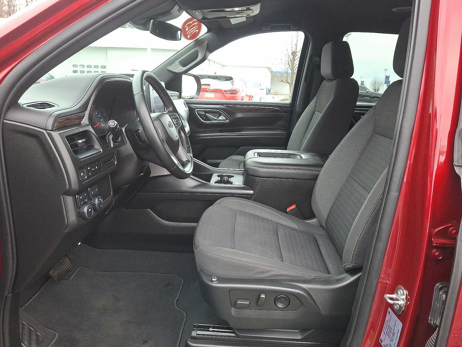 2023 Chevrolet Suburban LS