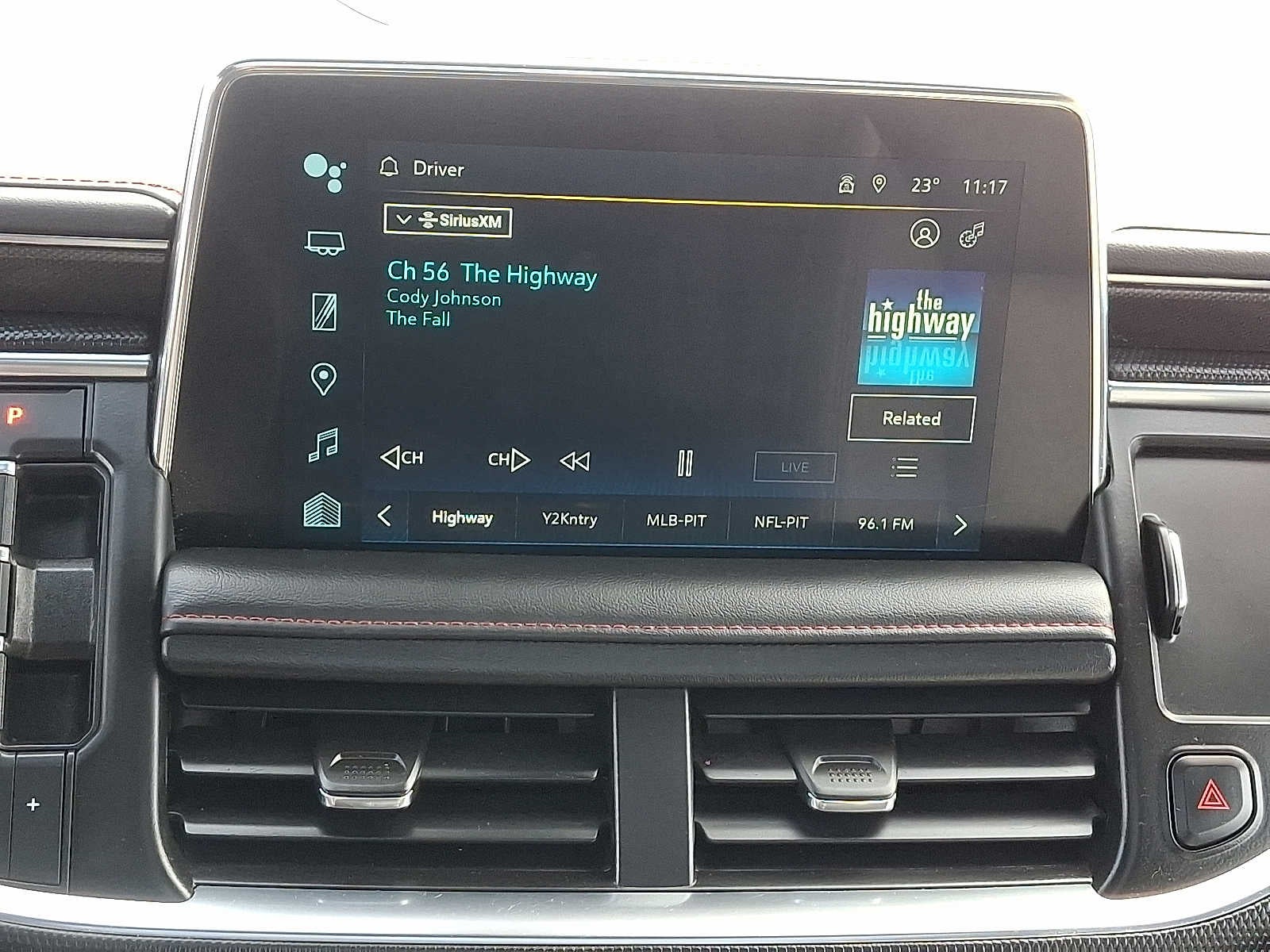 2022 Chevrolet Suburban RST