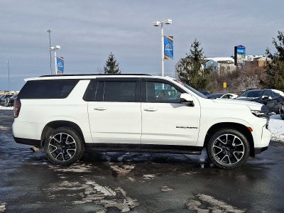 2022 Chevrolet Suburban RST
