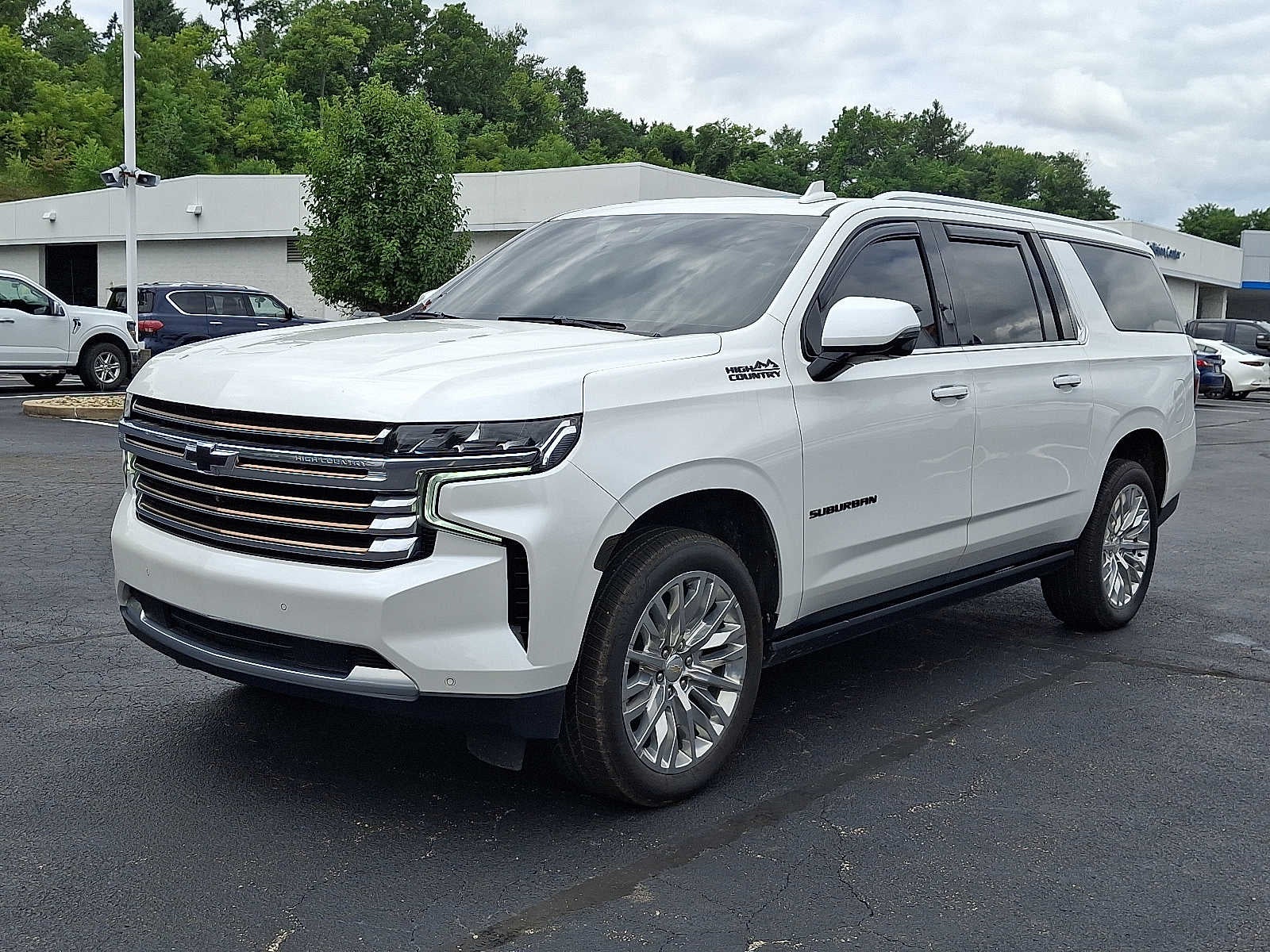 2024 Chevrolet Suburban High Country