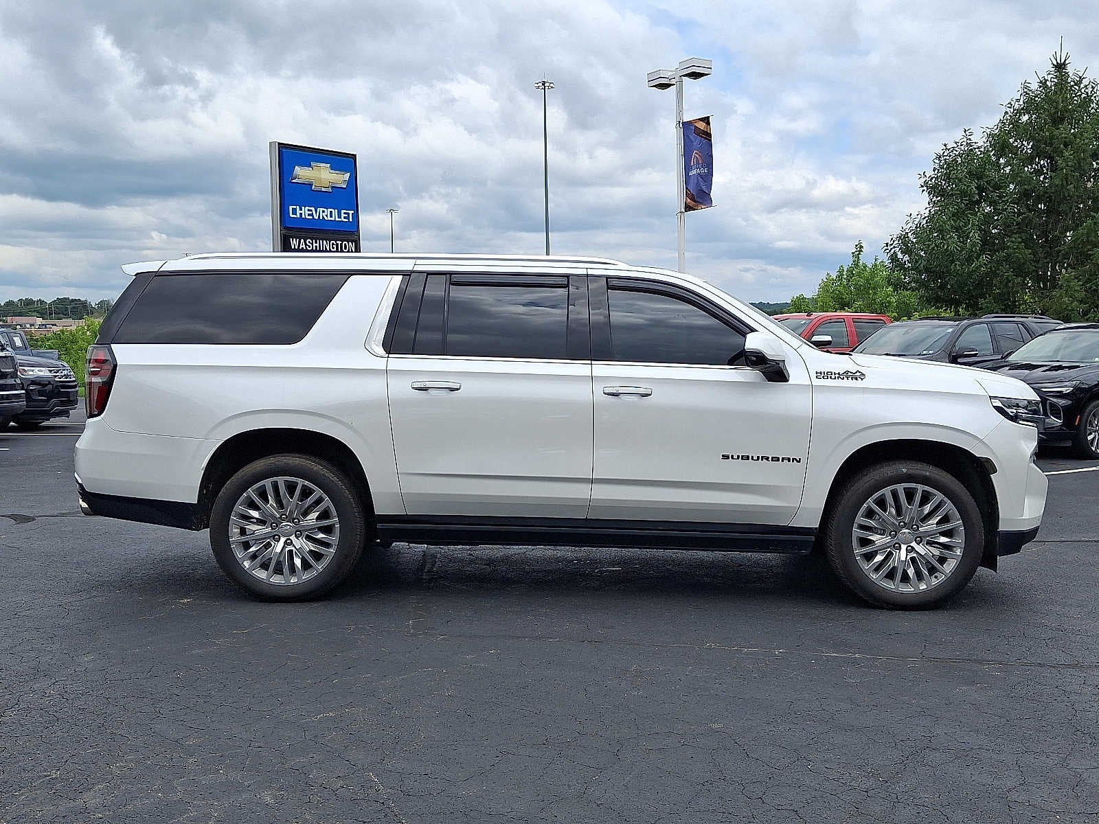 2024 Chevrolet Suburban High Country