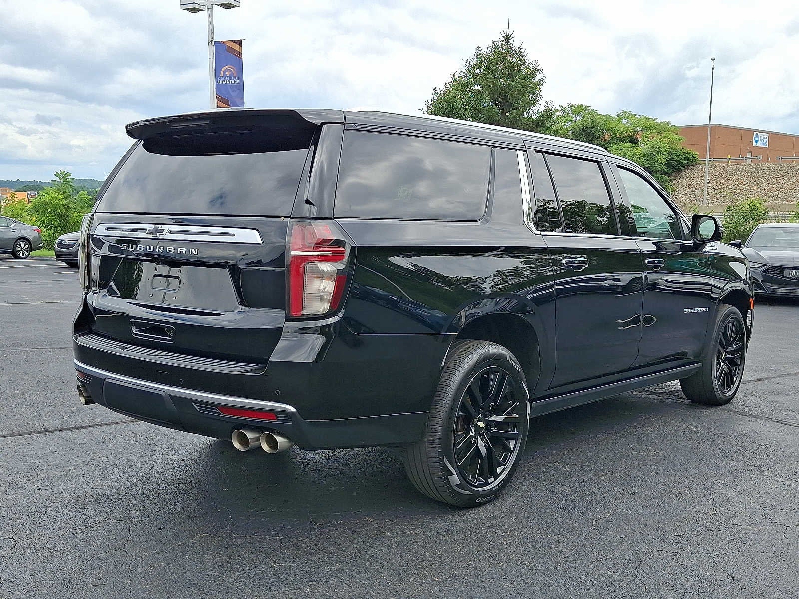 2021 Chevrolet Suburban High Country