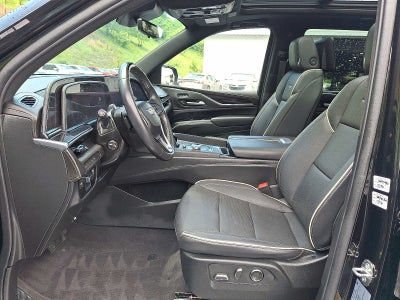 2023 Cadillac Escalade Sport