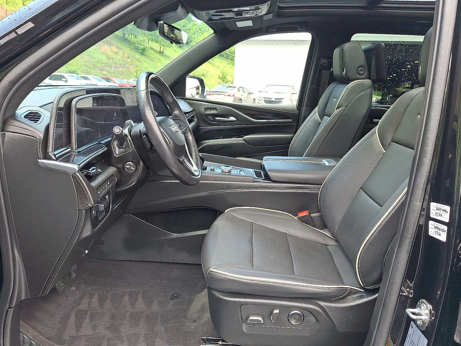 2023 Cadillac Escalade Sport