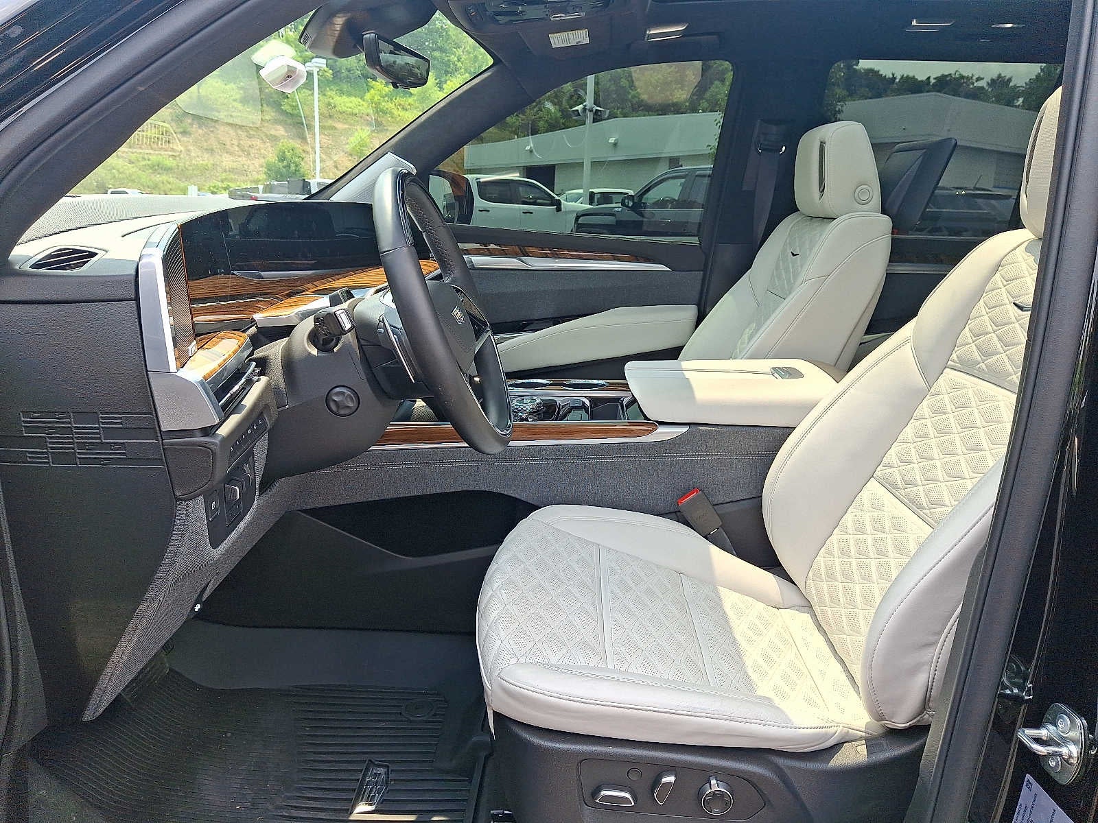 2025 Cadillac Escalade Sport Platinum