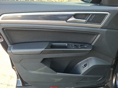 2021 Volkswagen Atlas 3.6L V6 SE w/Technology R-Line