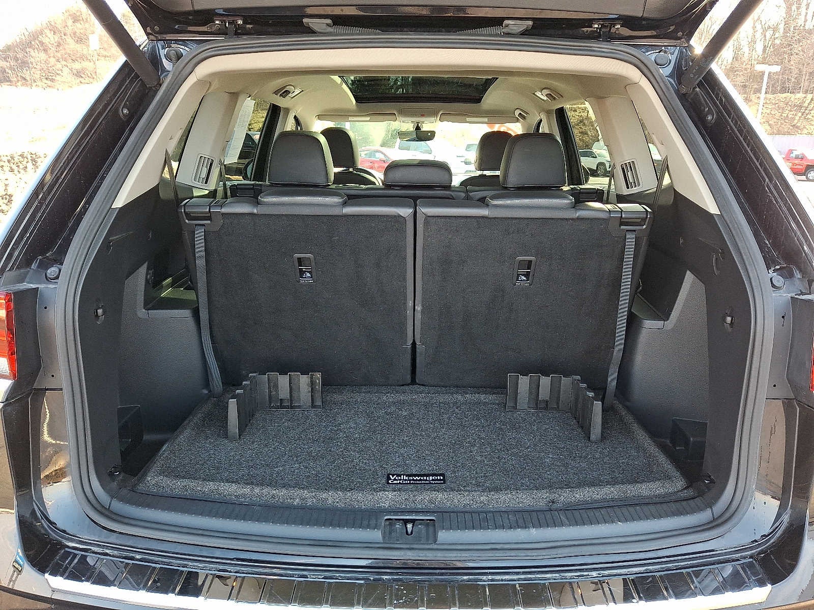 2021 Volkswagen Atlas 3.6L V6 SE w/Technology R-Line