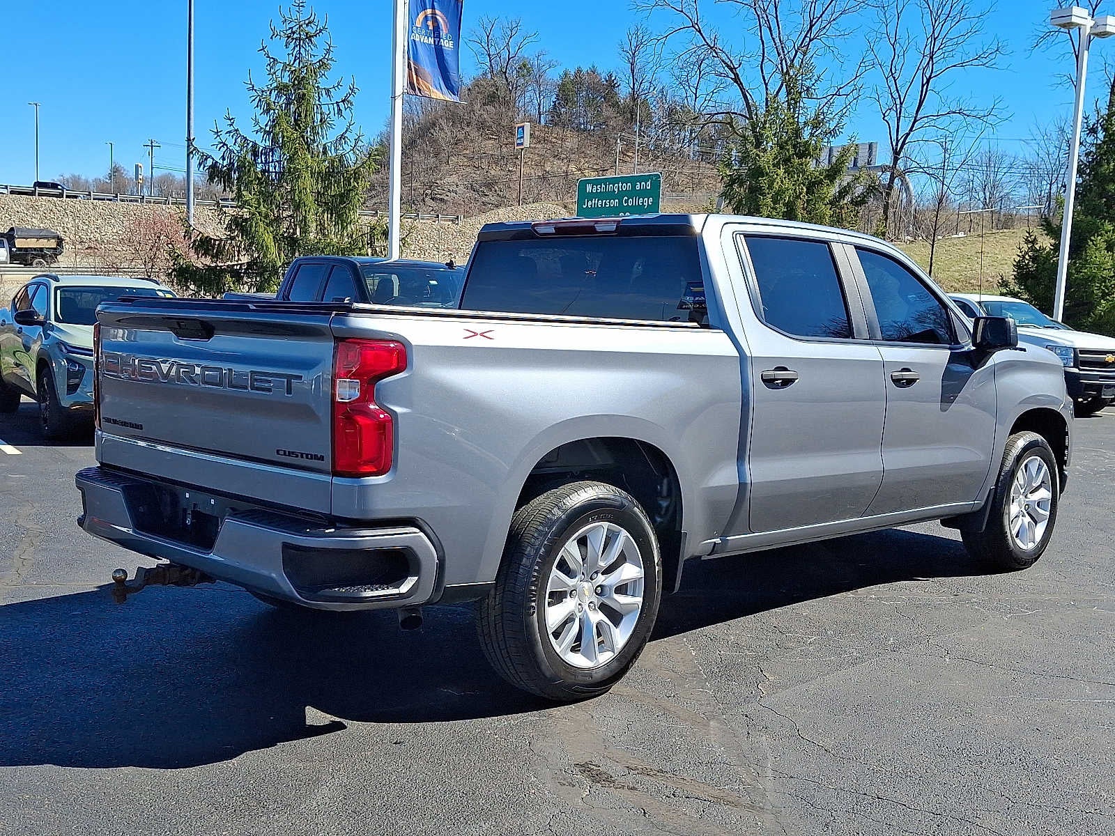 2021 Chevrolet Silverado 1500 Custom