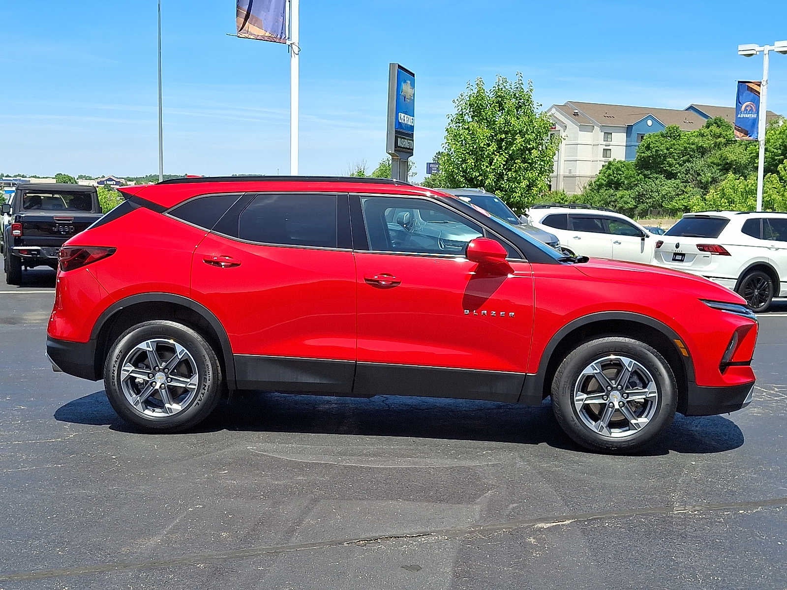 2024 Chevrolet Blazer 2LT