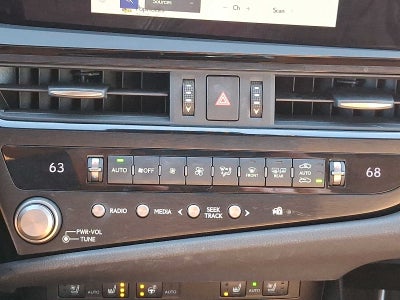 2023 Lexus ES ES 250