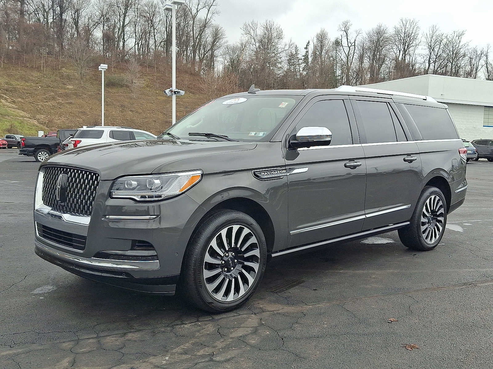 2023 Lincoln Navigator L Black Label