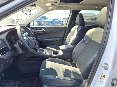 2024 Mitsubishi Outlander Plug-In Hybrid SE