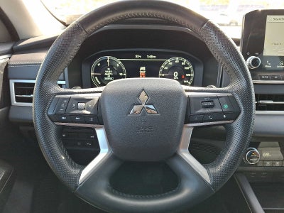 2024 Mitsubishi Outlander Plug-In Hybrid SE
