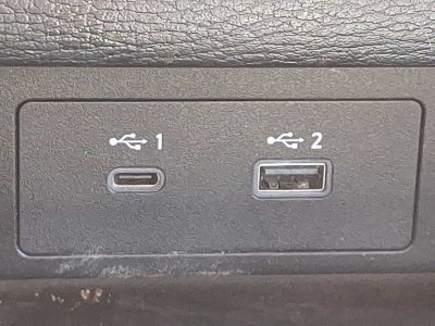 2024 Mitsubishi Outlander Plug-In Hybrid SE