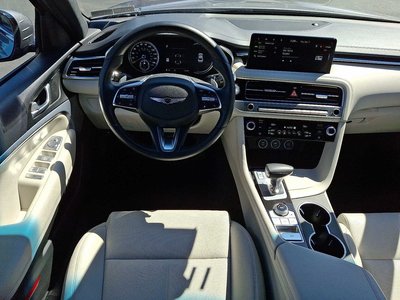 2025 Genesis G70 2.5T