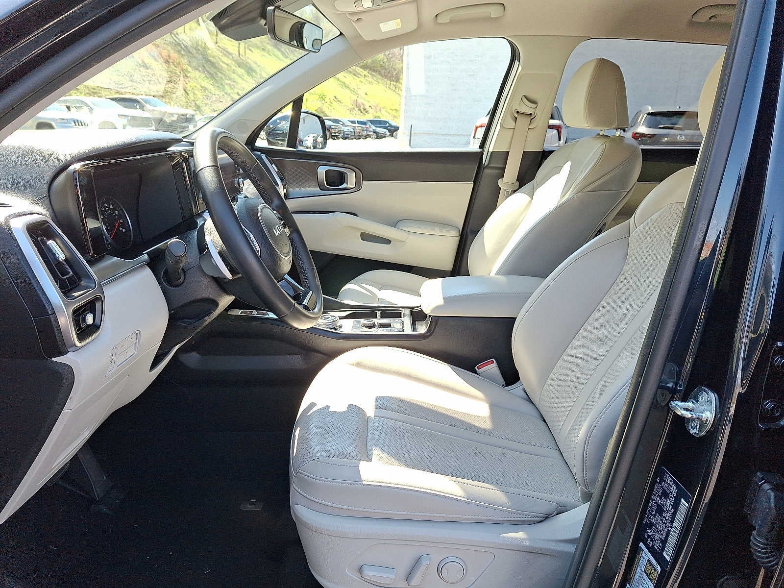 2023 Kia Sorento Hybrid EX