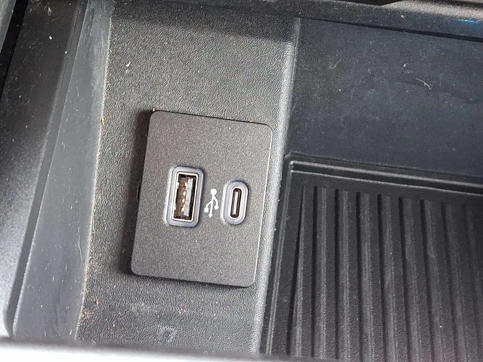 2022 Ford Super Duty F-350 SRW XL