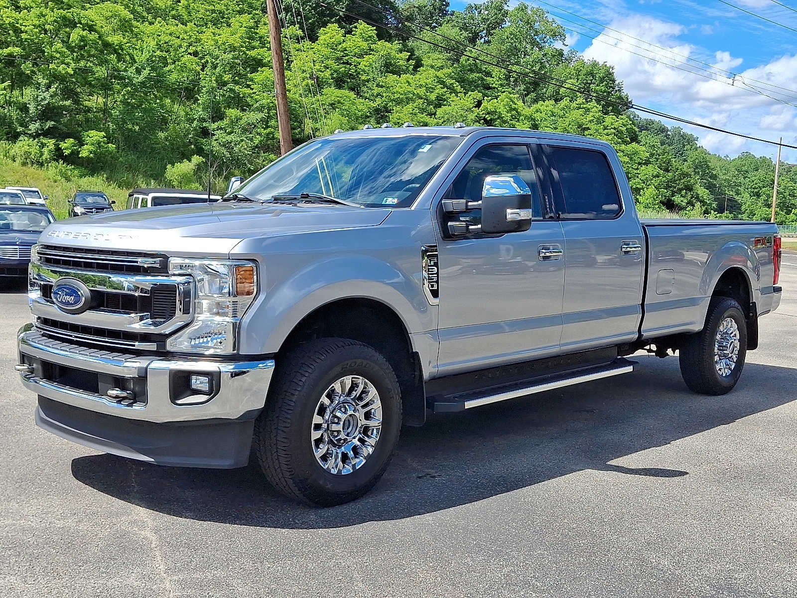 2022 Ford Super Duty F-350 SRW XL
