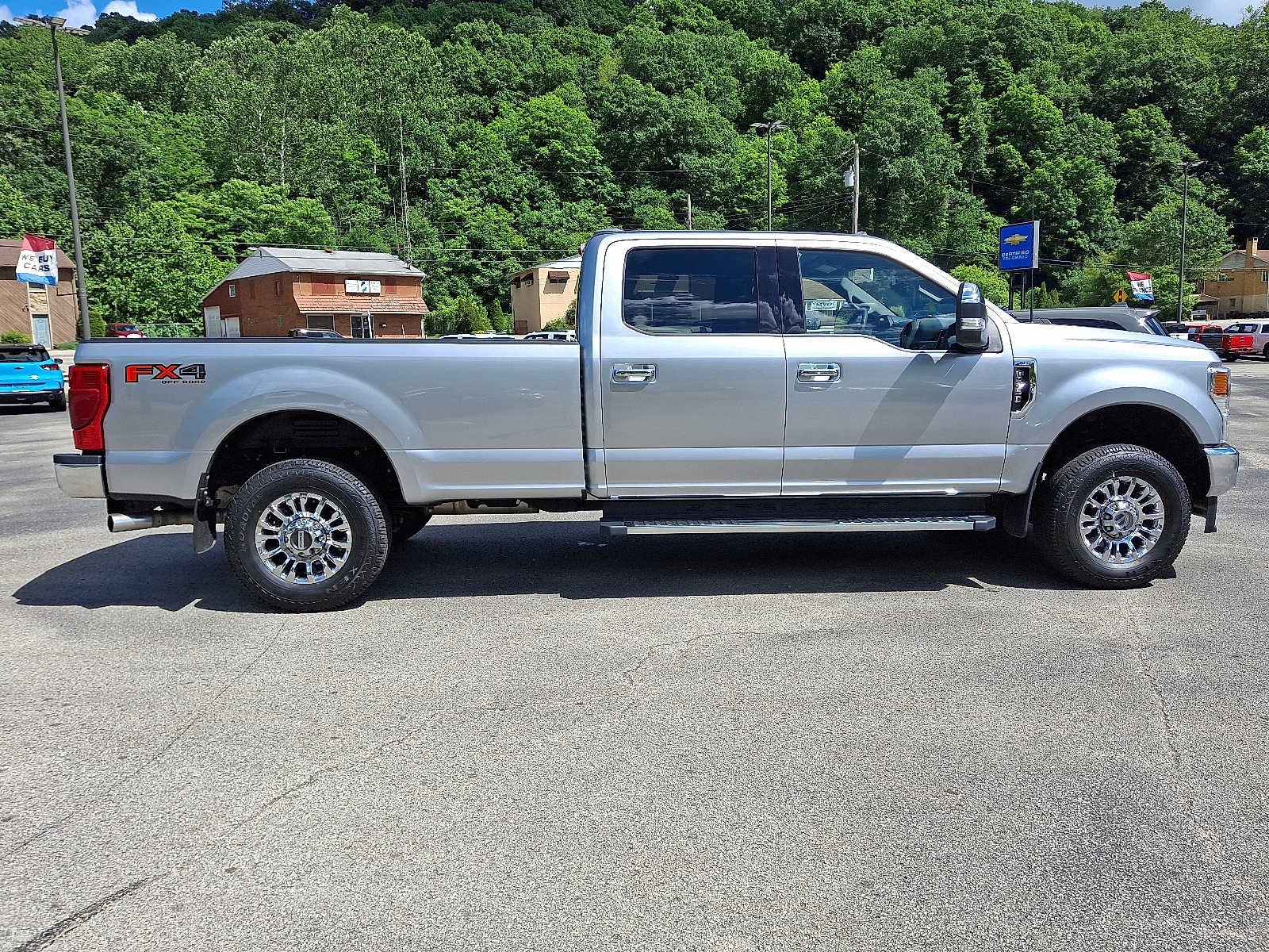 2022 Ford Super Duty F-350 SRW XL