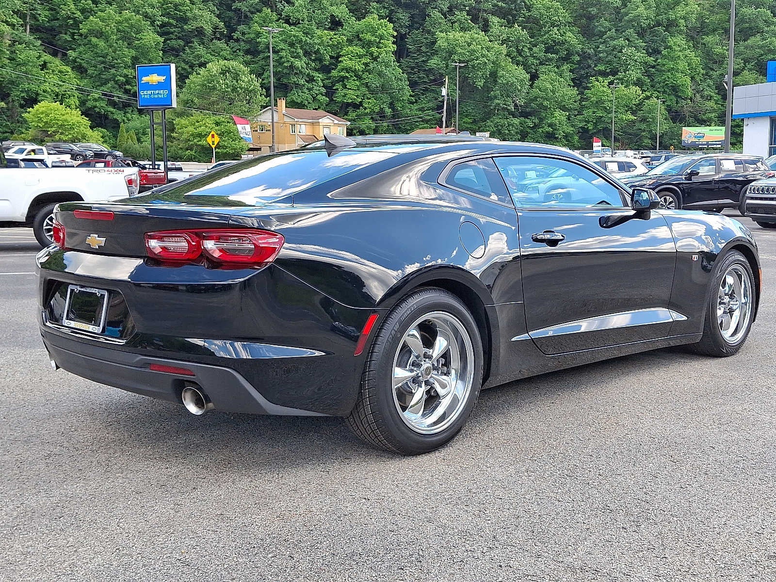 2021 Chevrolet Camaro 1LS