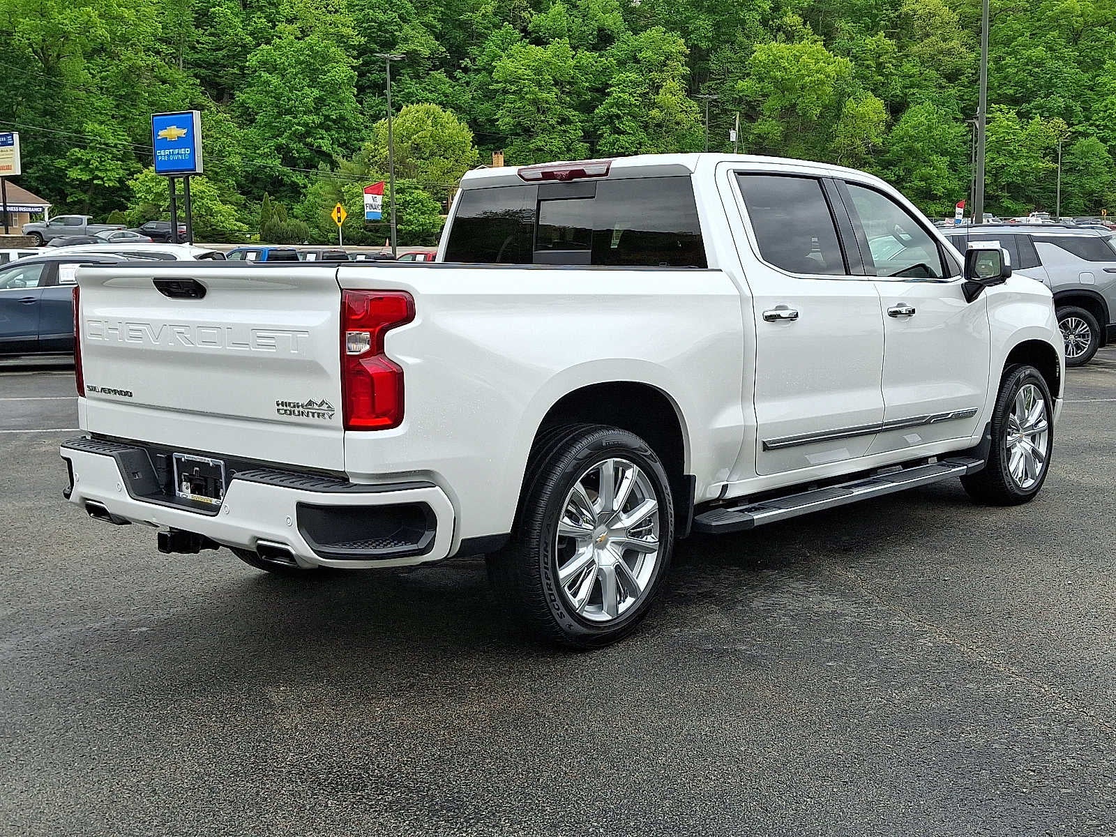 2023 Chevrolet Silverado 1500 High Country