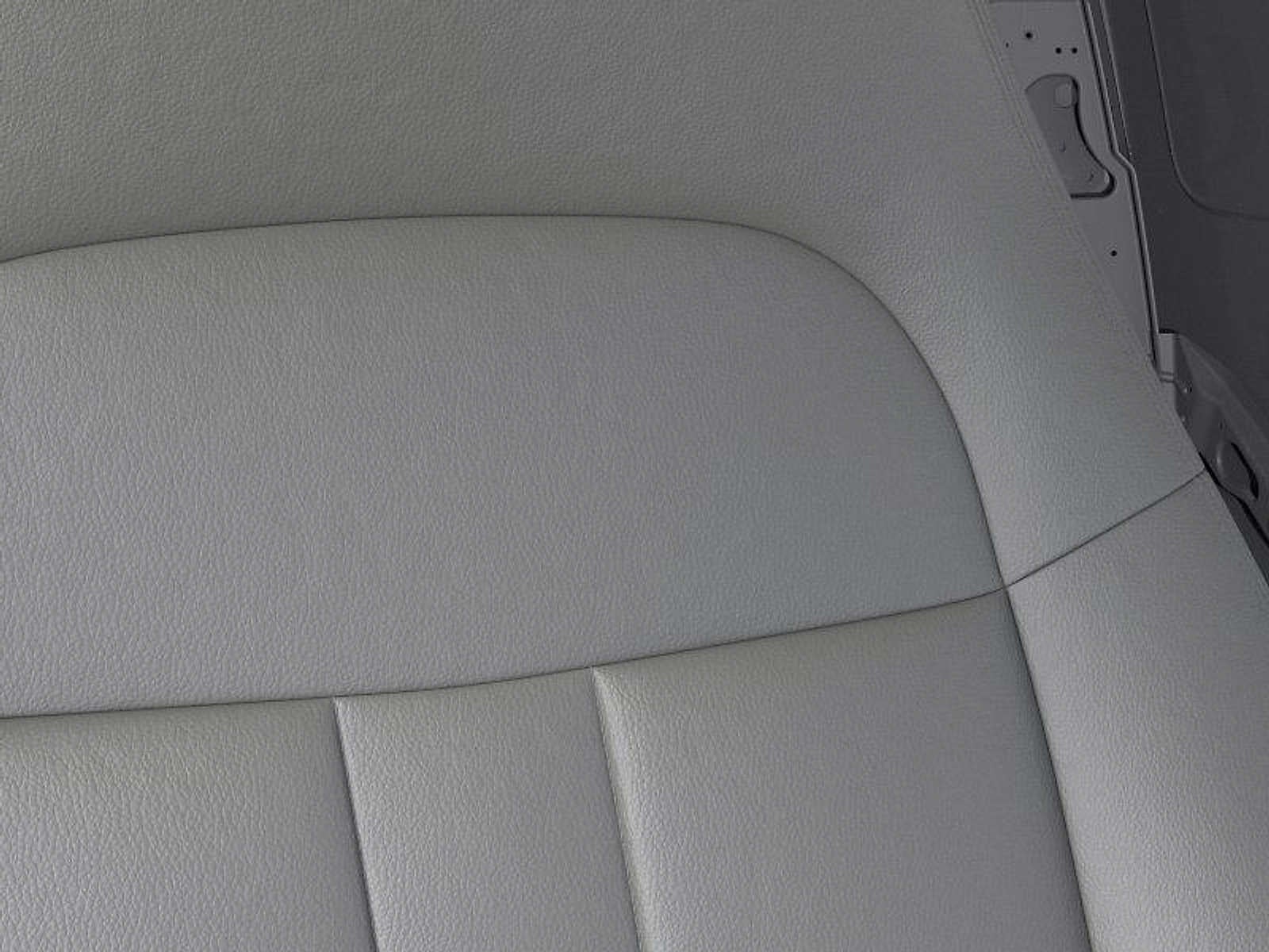 2025 Chevrolet Express Cargo 3500 WT