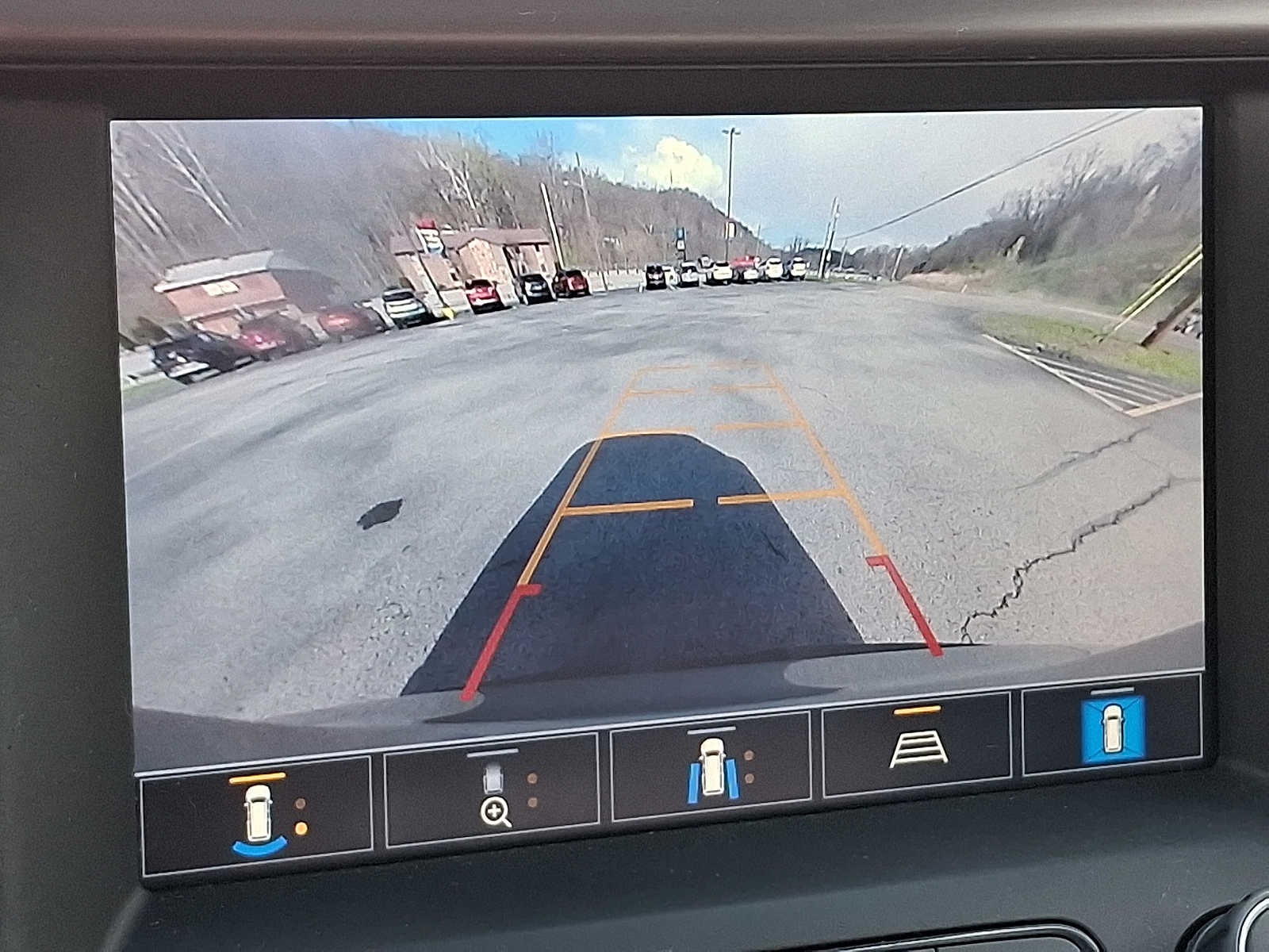 2023 GMC Acadia AT4