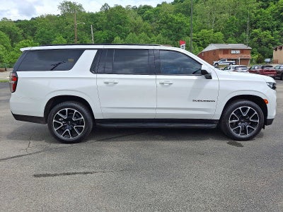 2023 Chevrolet Suburban RST