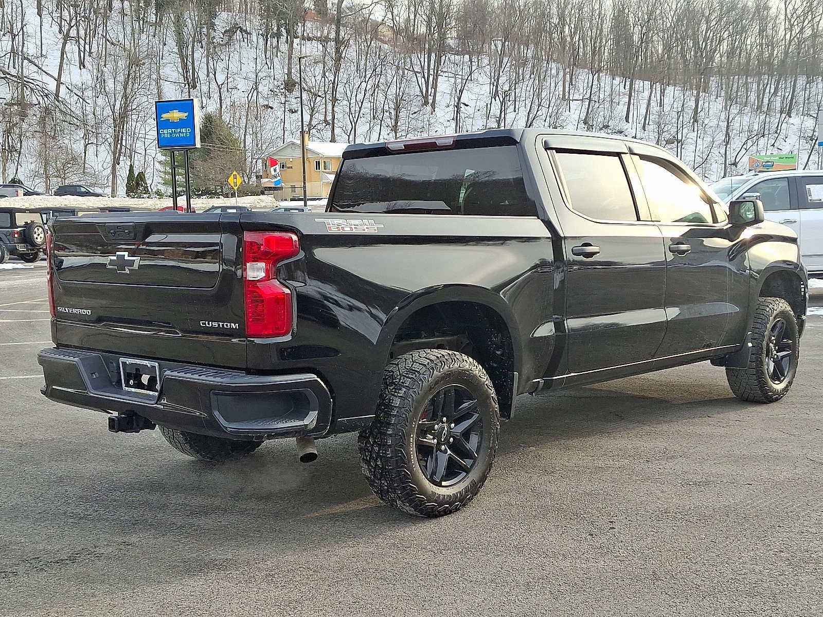2023 Chevrolet Silverado 1500 Custom Trail Boss