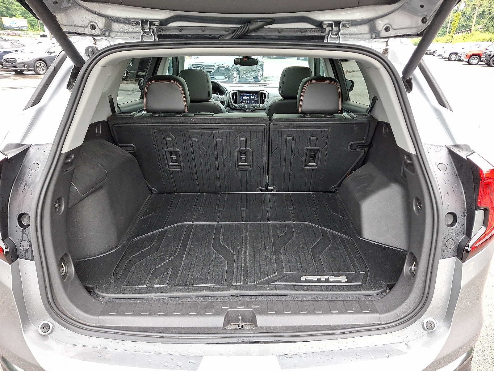 2024 GMC Terrain AT4