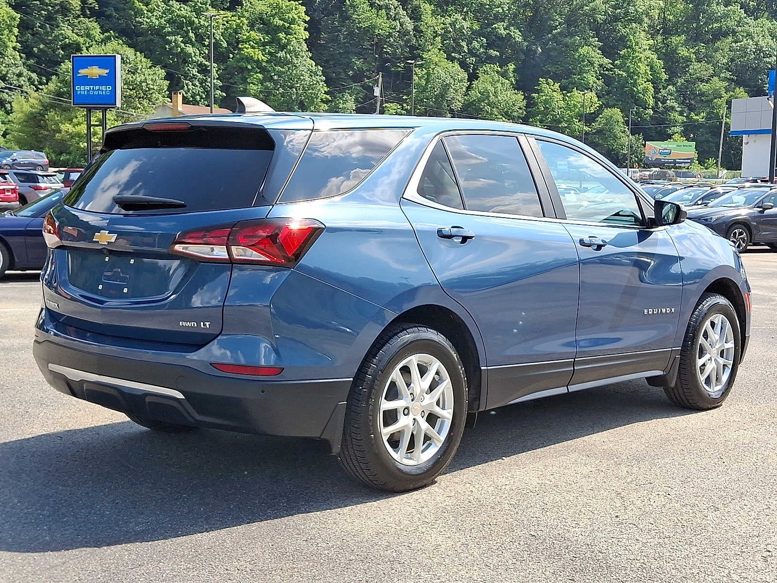 2024 Chevrolet Equinox LT