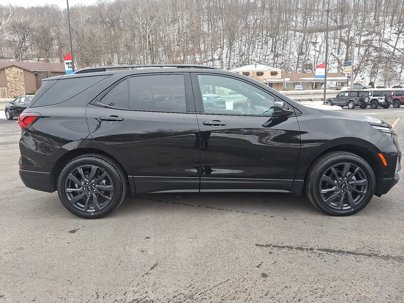 2023 Chevrolet Equinox RS