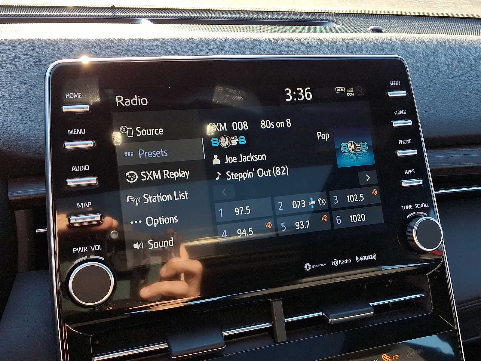 2021 Toyota Avalon XLE