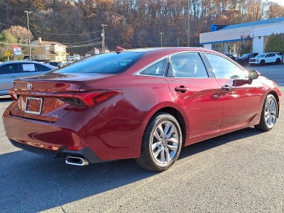 2021 Toyota Avalon XLE