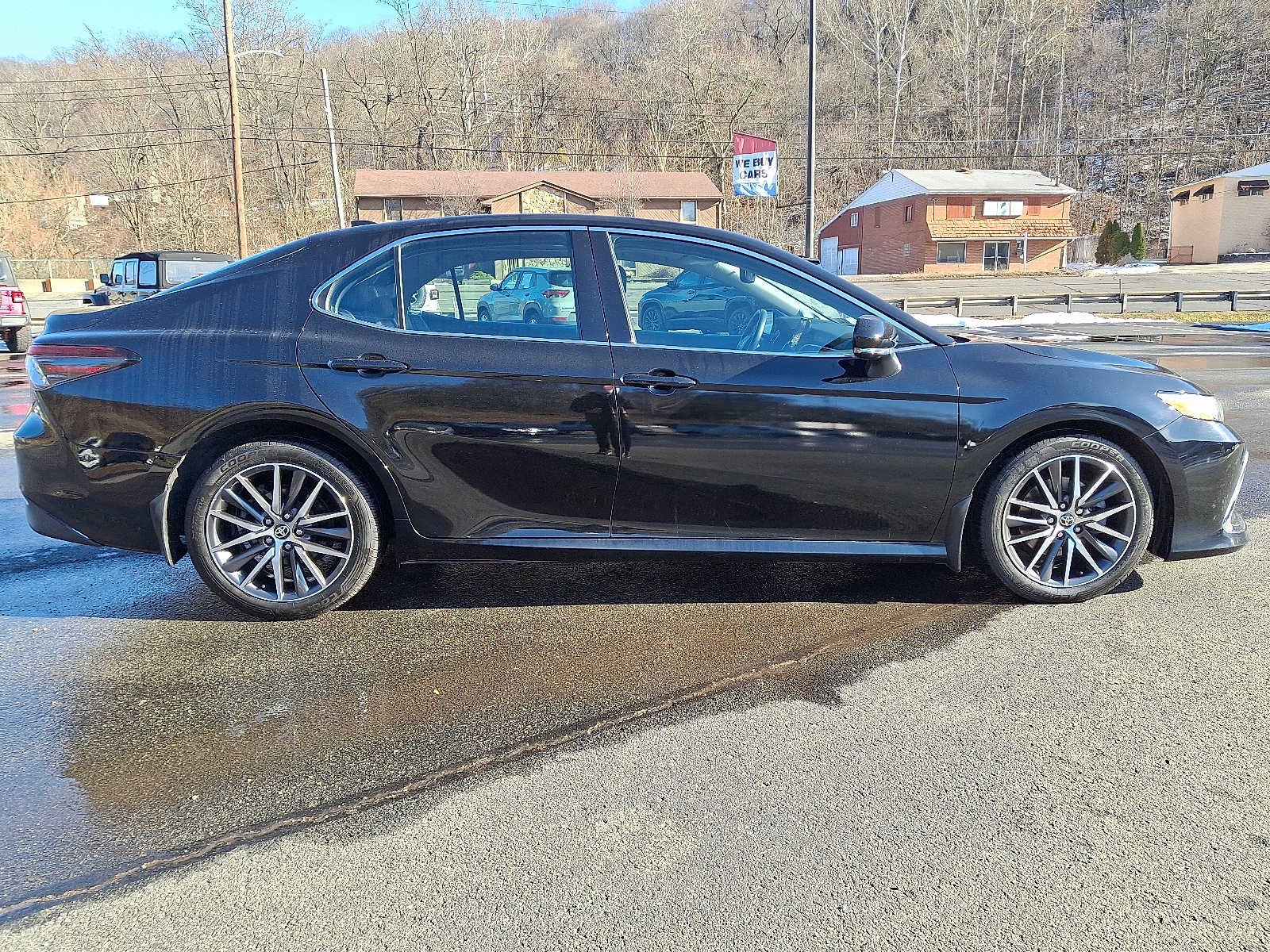 2021 Toyota Camry XLE V6