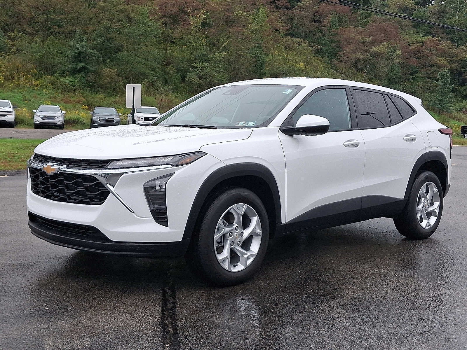 2025 Chevrolet Trax LS