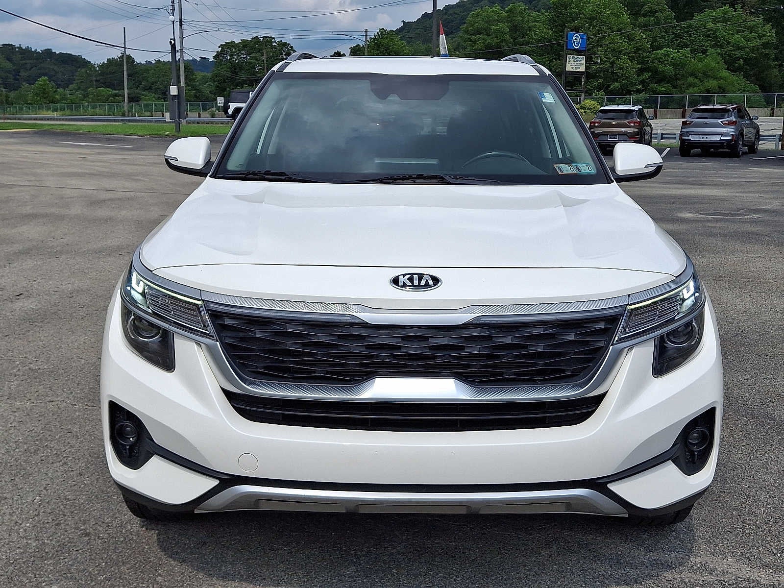 Used 2021 Kia Seltos EX with VIN KNDERCAA9M7122602 for sale in McKeesport, PA