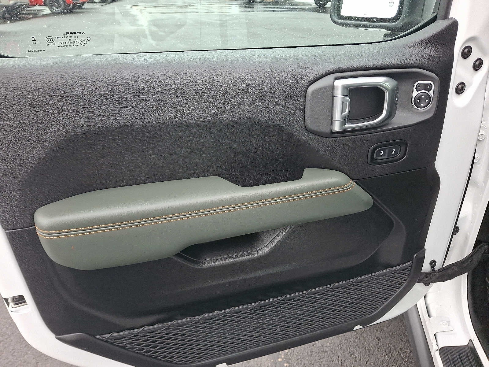 2025 Jeep Gladiator Mojave X