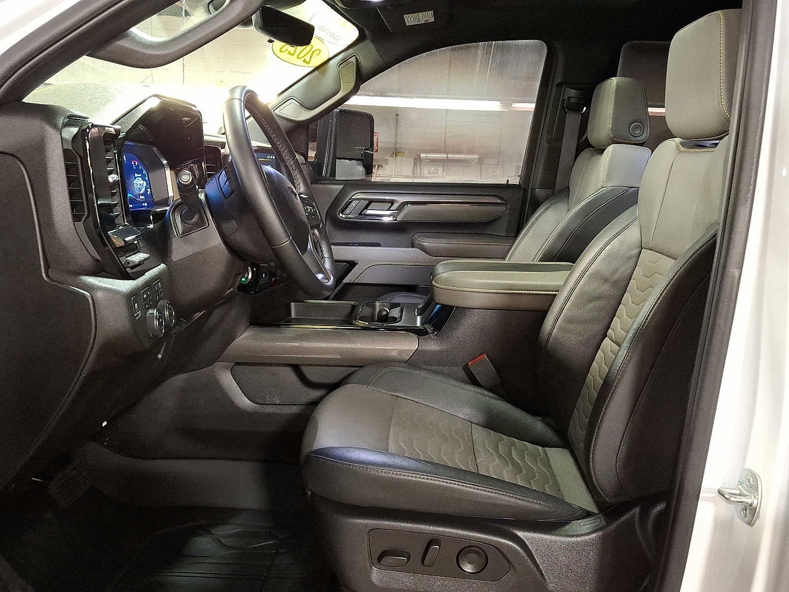 2025 Chevrolet Silverado 2500 HD ZR2