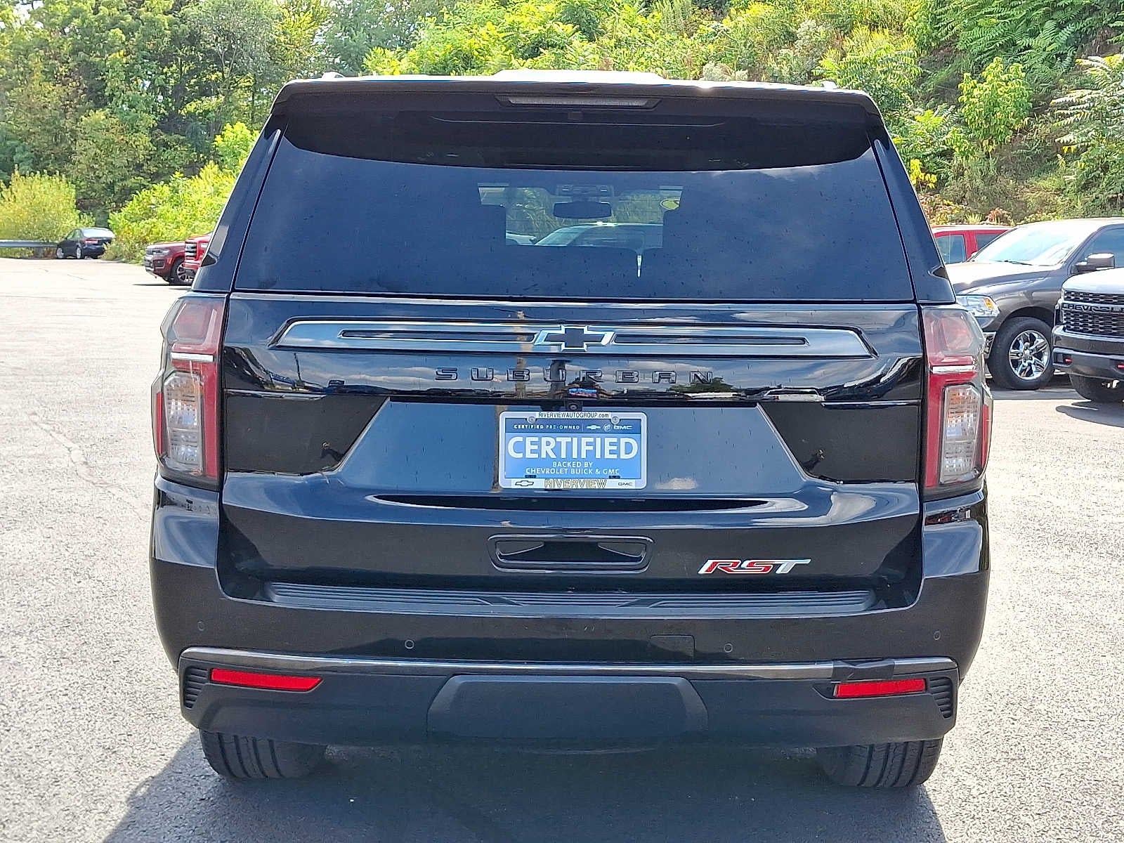 2022 Chevrolet Suburban RST