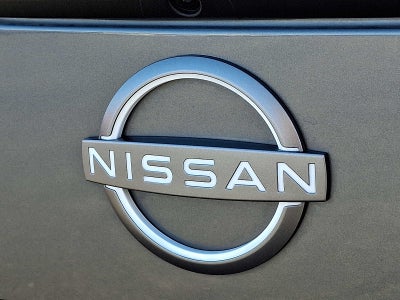 2025 Nissan Frontier SL