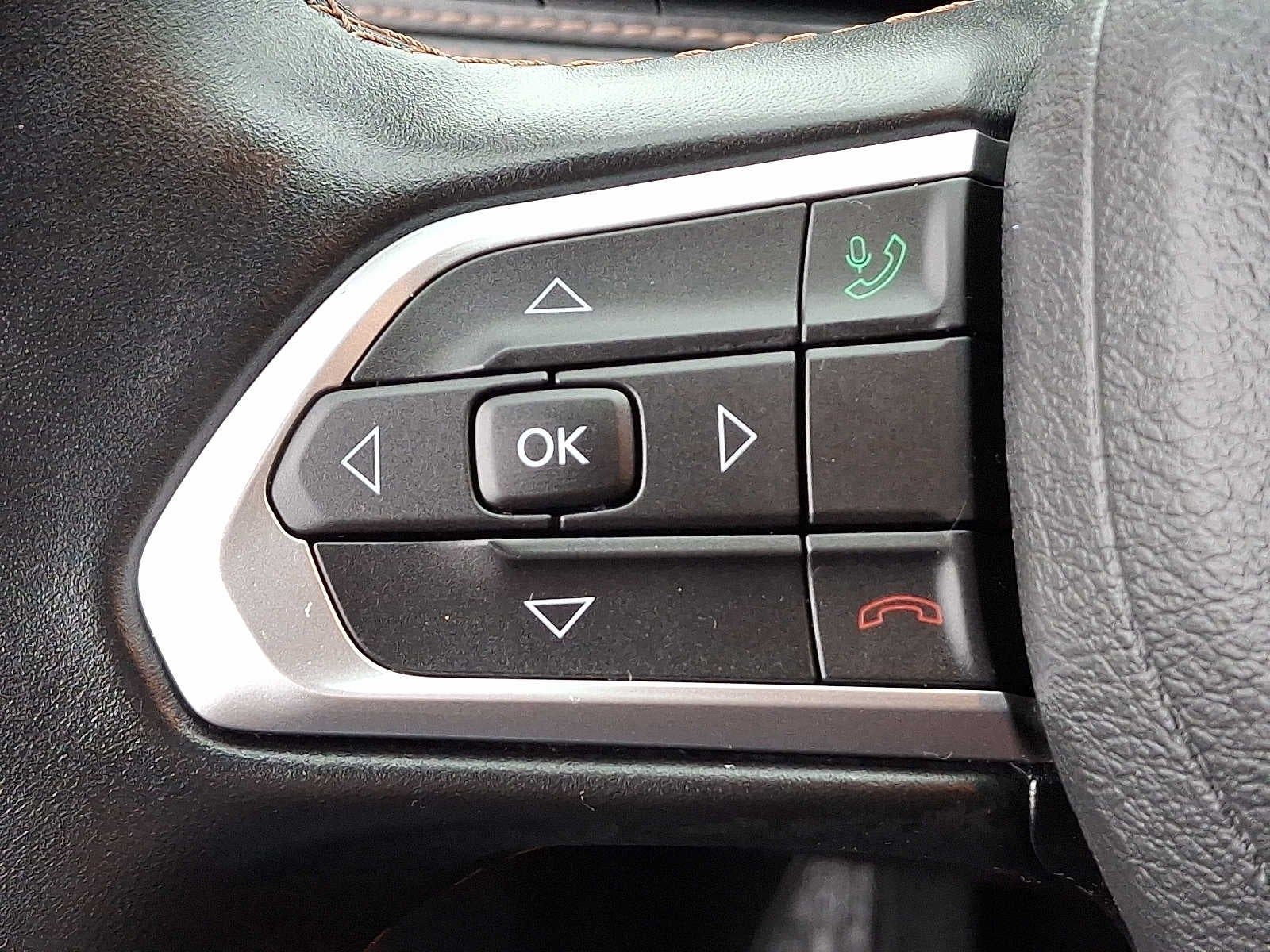 2022 Jeep Compass (RED) Edition